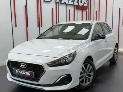 Usado Hyundai i30 120 CV (88 kW) 2020 Blanco Utilitario