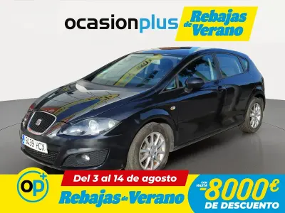 Usado Seat Leon Style 105 CV (77 kW) 2011 Negro Utilitario