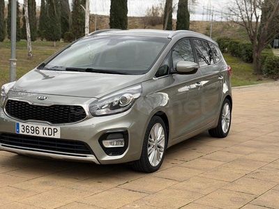 Usado Kia Carens 141 CV (103 kW) 2017 Beige Monovolumen