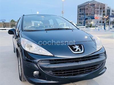 Usado Peugeot 207 90 CV (66 kW) 2006 Negro Berlina