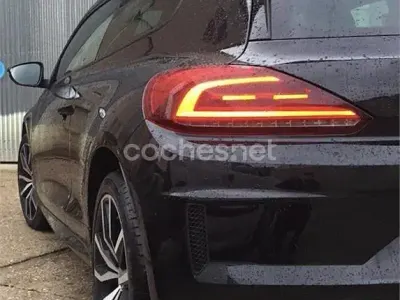 Usado VW Scirocco R-line 125 CV (91 kW) 2017 Negro Coupe