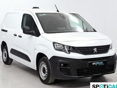 Usado Peugeot Partner 102 CV (75 kW) 2022 Blanco Monovolumen