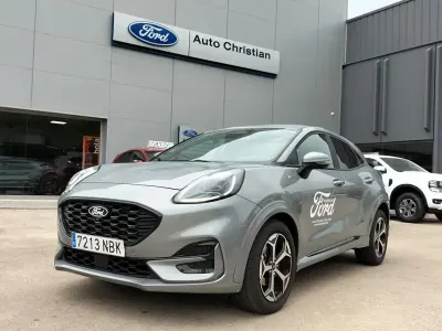 Usado Ford Puma ST-Line 125 CV (91 kW) 2025 Plata solar (metalizado) SUV