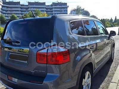 Usado Chevrolet Orlando LTZ 163 CV (119 kW) 2011 Gris / plata Monovolumen