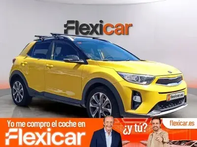 Usado Kia Stonic 120 CV (88 kW) 2018 Amarillo SUV