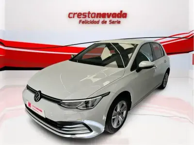 Usado VW Golf VIII Life 110 CV (80 kW) 2022 Blanco