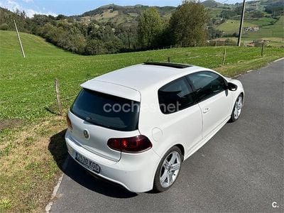 Usado VW Golf VI R 270 CV (198 kW) 2011 Blanco Utilitario