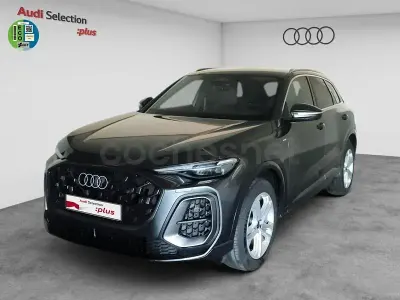 Usado Audi Q5 S-Line 204 CV (150 kW) 2025 Gris / plata SUV
