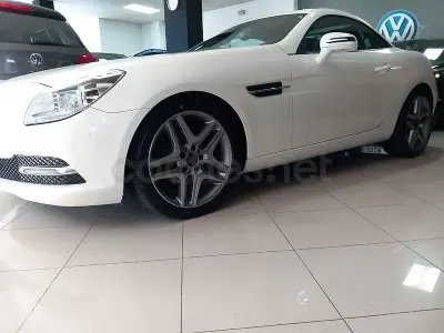 Usado Mercedes SLK250 204 CV (150 kW) 2014 Blanco Descapotable