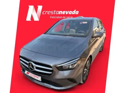 Usado Mercedes B200 150 CV (110 kW) 2022 Gris / plata Utilitario
