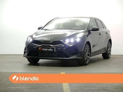 Gris Usado 2024 Kia Ceed Utilitario | 22.500 € (Precio justo)