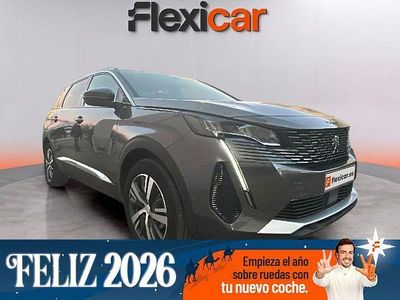 Gris Usado 2023 Peugeot 5008 Allure | 26.990 € (Un poco caro)