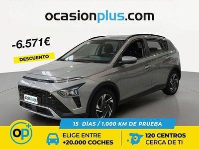 Usado Hyundai Bayon 84 CV (61 kW) 2022 Gris SUV