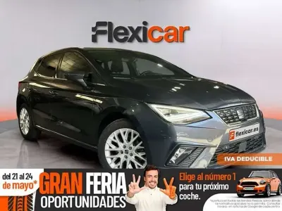 Usado Seat Ibiza 115 CV (84 kW) 2024 Negro Utilitario