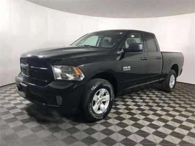 usado Dodge Ram 3.6L V6 4x4 Quad Cab ST