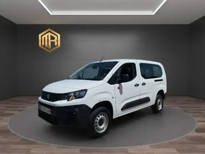 Usado Peugeot Partner 130 CV (95 kW) 2021 Blanco Monovolumen