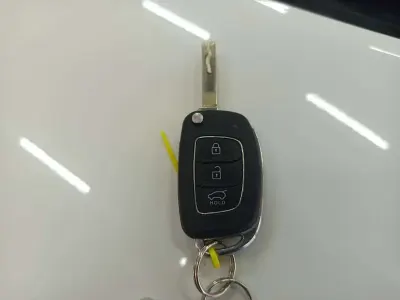 Käytetty Hyundai i20 101 HP (74 kW) 2023 Valkoinen Viistoperä