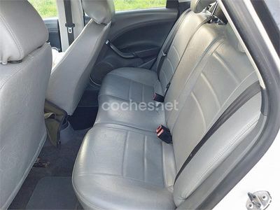 Usado Seat Ibiza ST Style 105 CV (77 kW) 2011 Blanco Familiar