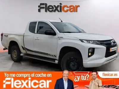 Usado Mitsubishi L200 150 CV (110 kW) 2020 Blanco Pickup/Camioneta
