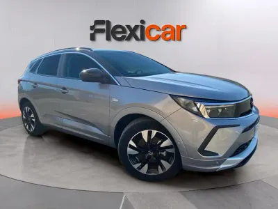 Usado Opel Grandland X 131 CV (96 kW) 2022 Gris SUV