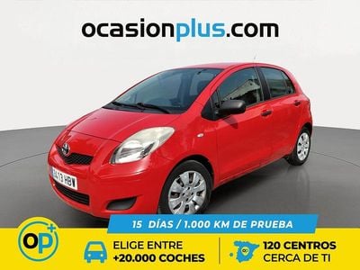 Usado Toyota Yaris Live 90 CV (66 kW) 2011 Rojo Utilitario