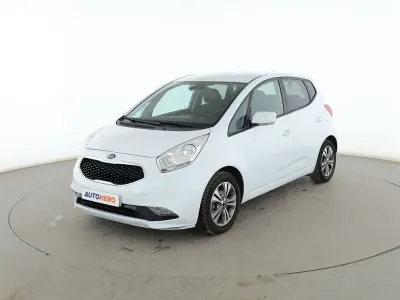 Usado Kia Venga 125 CV (91 kW) 2018 Blanco Utilitario