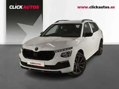 Usado Skoda Kamiq Sport 116 CV (85 kW) 2025 Blanco SUV