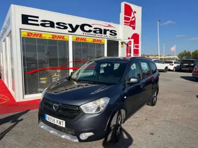 Usado Dacia Lodgy Essentiel 102 CV (75 kW) 2018 Gris Monovolumen