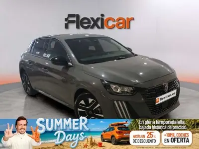 Usado Peugeot 208 Allure 101 CV (74 kW) 2025 Gris Utilitario