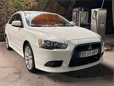 Usado Mitsubishi Lancer Sportback Motion 143 CV (105 kW) 2011 Blanco Berlina