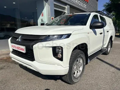 Usado Mitsubishi L200 150 CV (110 kW) 2020 Blanco Pickup/Camioneta
