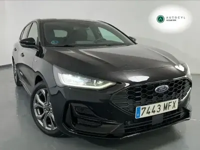 Używany Ford Focus Active 155 KM (114 kW) 2023 Czarny Kombi
