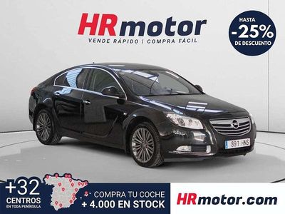 Usado Opel Insignia Excellence 132 HP (97 kW) 2013 Preto Sedan