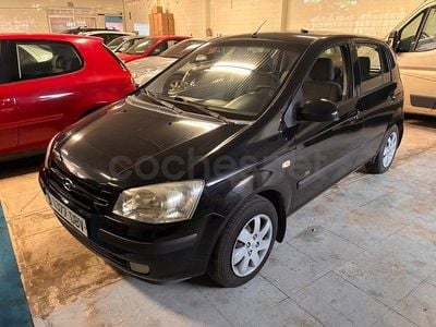 Usado Hyundai Getz 88 CV (64 kW) 2005 Negro Utilitario