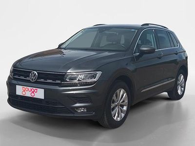 Gris / plata Usado 2020 VW Tiguan Advance SUV | 26.895 € (Precio justo)