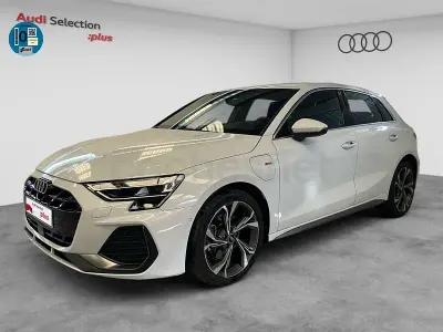 Usado Audi A3 S-Line 204 CV (150 kW) 2025 Blanco Berlina