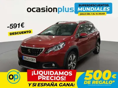 Usado Peugeot 2008 Allure 110 CV (80 kW) 2018 Rojo SUV