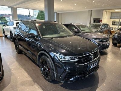Usado VW Tiguan R-line 200 CV (147 kW) 2022 Negro SUV