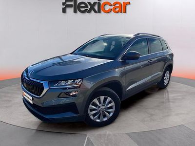 Usado Skoda Karoq Ambition 150 CV (110 kW) 2022 Gris SUV