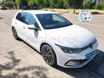 Usado VW Golf VIII Life 110 CV (80 kW) 2022 Blanco Berlina