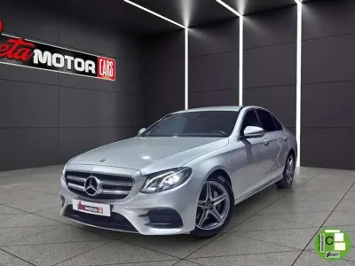 Usado Mercedes E220 194 CV (142 kW) 2019 Gris Berlina