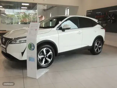 Usado Nissan Qashqai N-Connecta 158 CV (116 kW) 2023 Blanco SUV