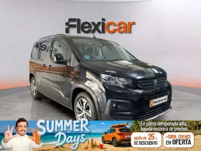 Usado Peugeot Rifter Allure 101 CV (74 kW) 2023 Negro Monovolumen