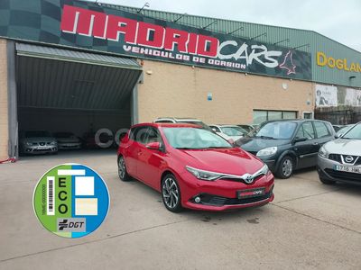 Toyota Auris Hybrid