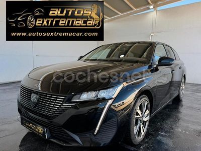Usado Peugeot 308 SW Allure 130 CV (95 kW) 2022 Negro Familiar