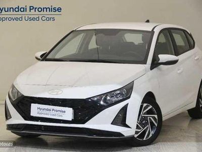 Blanco Usado 2024 Hyundai i20 Berlina | 17.900 € (Precio justo)