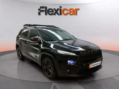 Usado Jeep Cherokee Night Eagle 185 CV (136 kW) 2019 Negro SUV