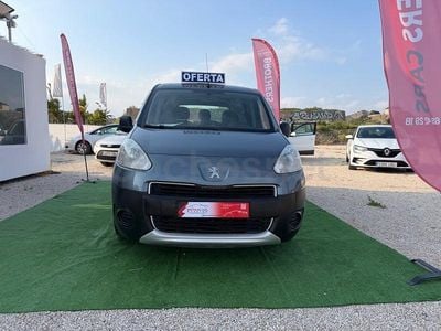 Usado Peugeot Partner Tepee Active 92 CV (67 kW) 2012 Azul Monovolumen