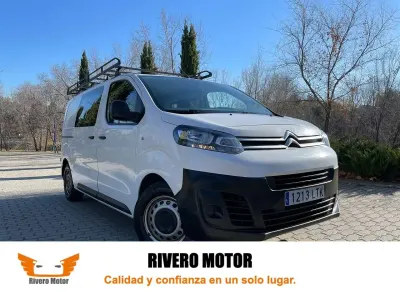 Käytetty Citroën Jumpy Comfort 120 HP (88 kW) 2021 Valkoinen Tila-auto