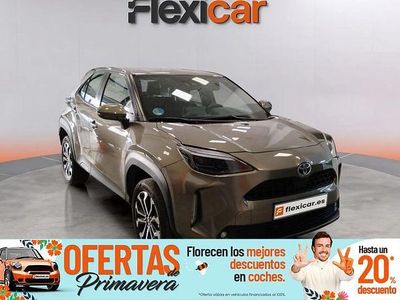 Usado Toyota Yaris Hybrid Active 116 CV (85 kW) 2023 Verde